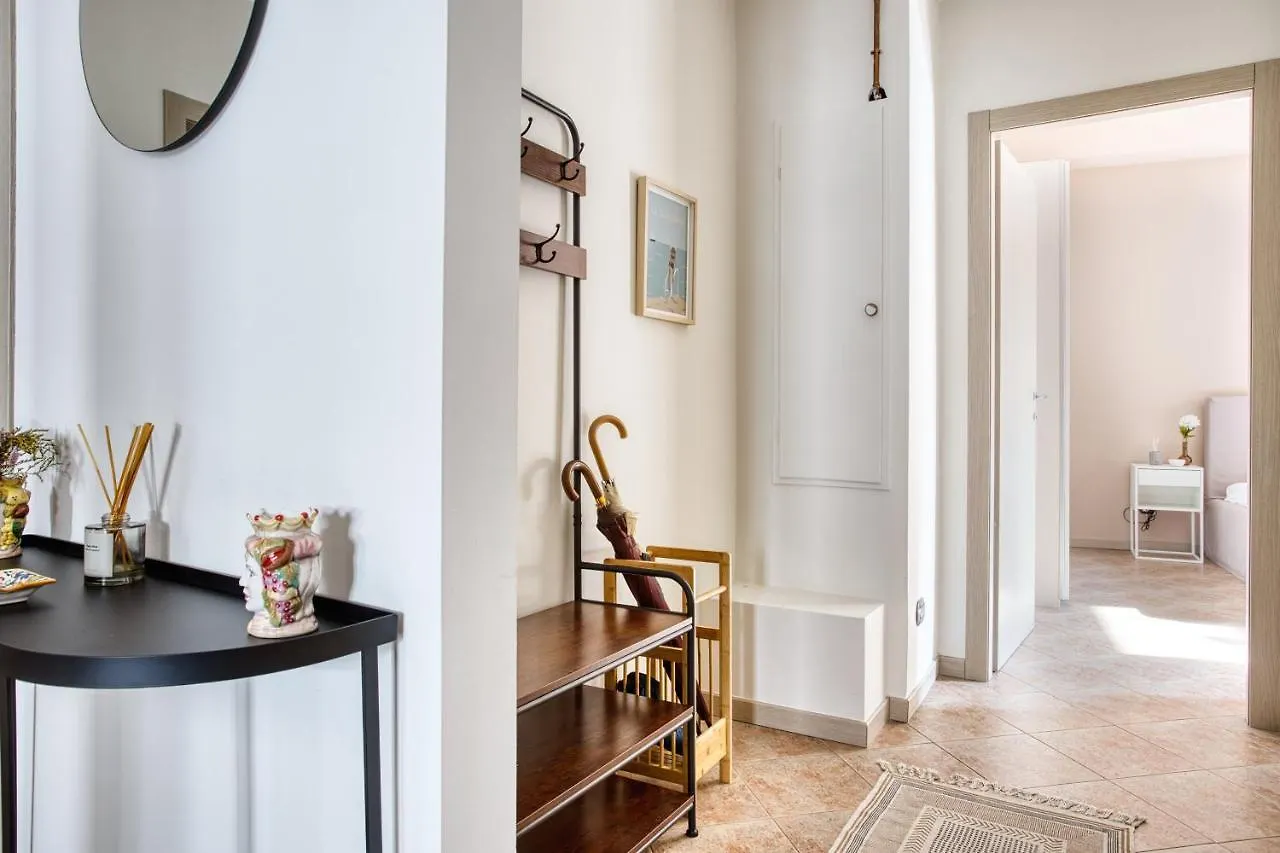 Joivy Chic Flat In The Center Apartment Milan